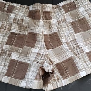 Brown Plaid shorts